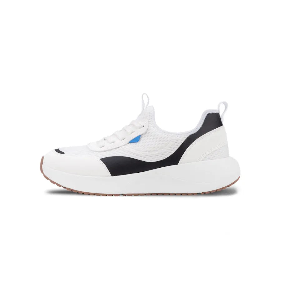 Women's Pacific Sneaker - White/Black